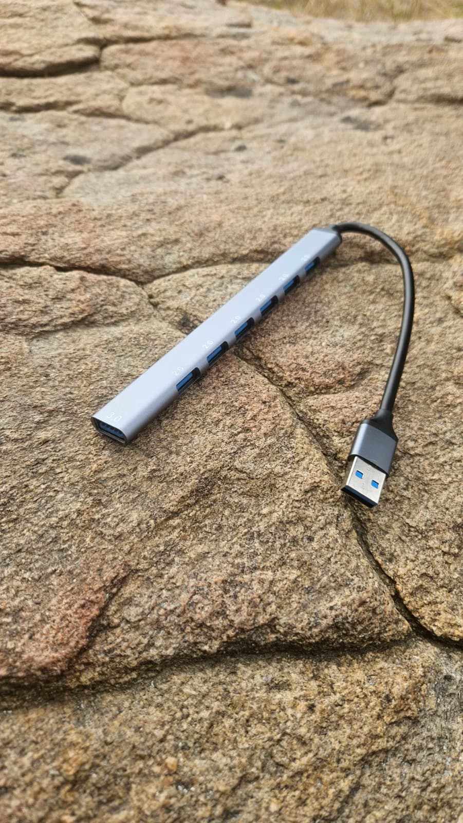 Hub x6 usb con cable integrado